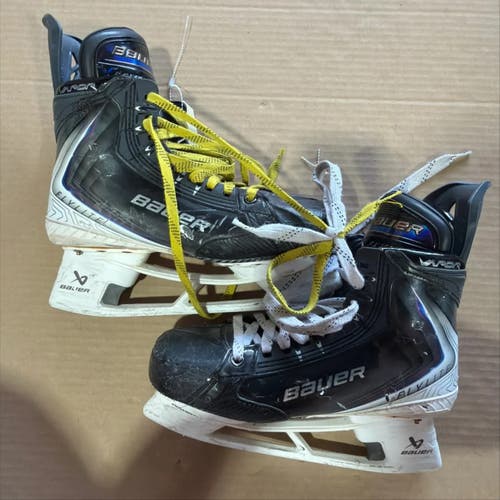 Senior Bauer Vapor Flylite Hockey Skates | Size 8 Fit 3 | No Steel