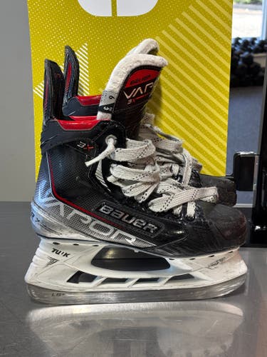 Bauer Vapor 3X Hockey Skates Size 6 (Used)