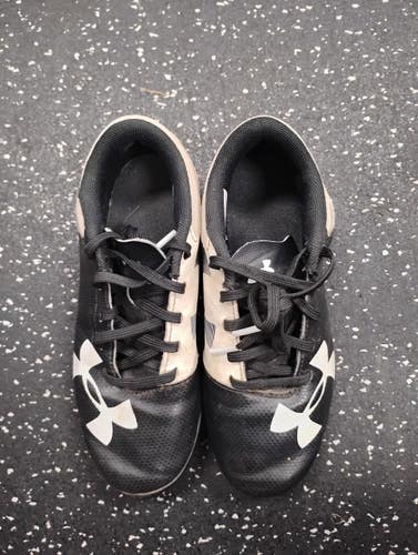 Used Under Armour Soccer Cleats Black Youth 13.0 11849-S000044617