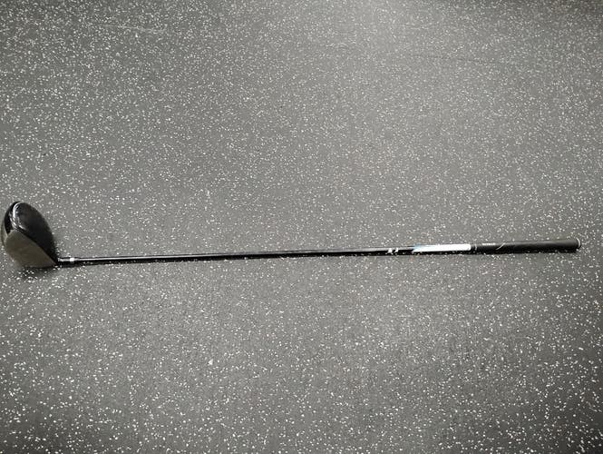 Used Strata ULTIMATE Mens Driver RH 10.0 Degree 11849-S000044574