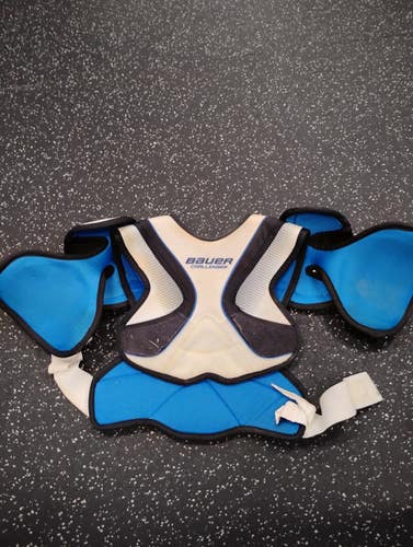 Used Bauer CHALLENGER Junior Shoulder Pads SM 11849-S000044522