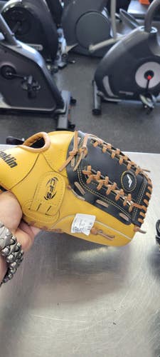 Used Franklin FIELDMASTER 12 BB/SB Glove RH Throw None 12" 11497-C000161725