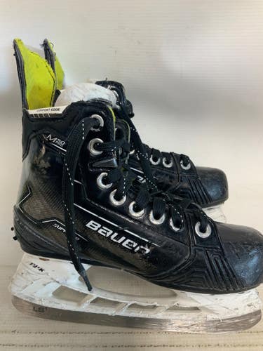 Used Bauer SUPREME M50 PRO Youth Hockey Skate Youth 13.5 11823-S000041768