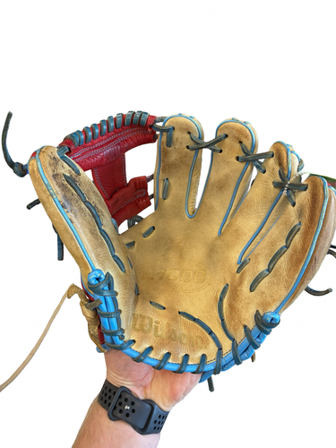 Used Wilson A1000 BB/SB Glove RH Throw Tan 11 1/2" 11682-S000139698