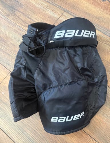 Youth Small Bauer Lil Sport Hockey Pants (Used)
