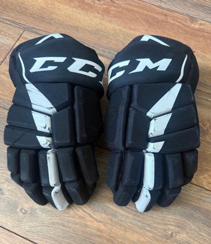 CCM JetSpeed FT475 Gloves 14" (Used)