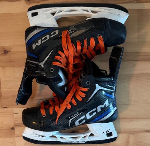 CCM Tacks Classic Pro Hockey Skates Regular Width 7.5 (Used)