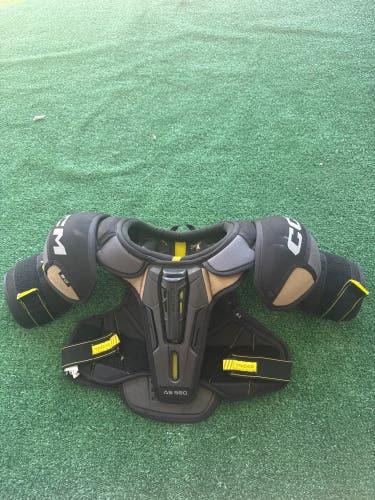CCM AS580 Shoulder Pads (Used) | Junior Large