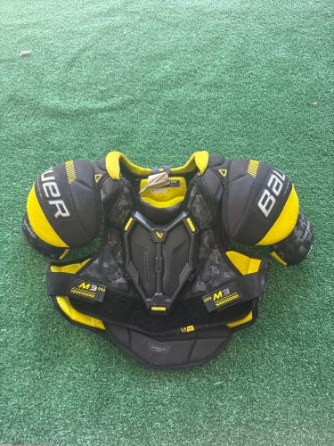 Bauer Supreme M3 Shoulder Pads (Used) | Junior Small