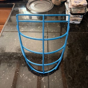 Box Lacrosse Facemask - The Moro Classic