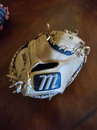 2022 Marucci RH Catcher's Ascension Baseball Glove 30" (Used)