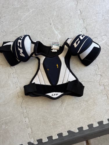 Small Junior CCM LTP Shoulder Pads (Used)