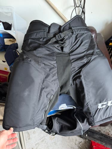 Men's Senior XL CCM HP35 Hockey Pants Pro Stock (Used) Boston