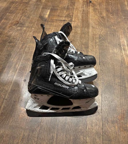 Bauer Supreme Mach Hockey Skates Size 6.5 (Used)