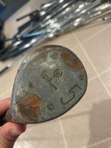 Wilson Right Handed Fairway Wood 5 Wood (Used)