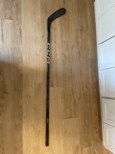 Senior CCM Ribcor Trigger 9 Pro Right Handed Hockey Stick P28 65 Flex (Used)