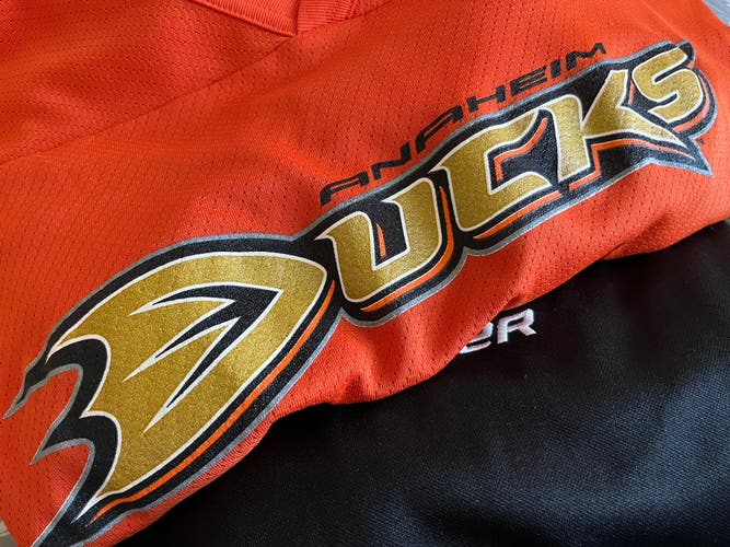 CCM Anaheim Ducks Practice Jersey Men’s XXL  (Used)