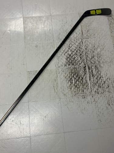 Senior Warrior Covert QR6 Pro Right Handed Hockey Stick W03 75 Flex Pro Stock (New)