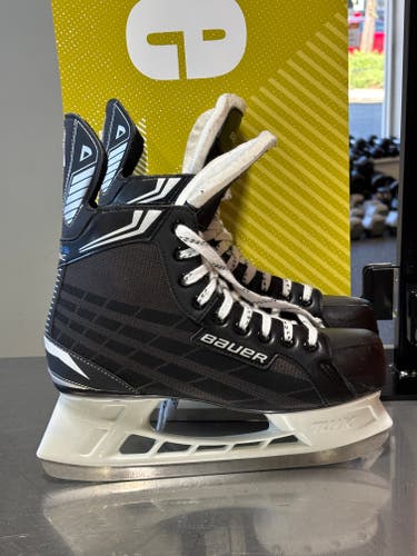 Bauer Nexus Classic Hockey Skates 9 (Used)
