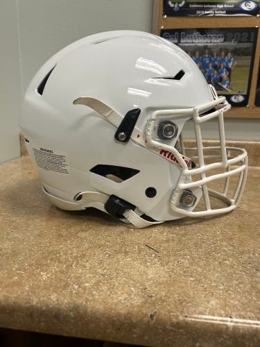 White Adult Extra Large Riddell SpeedFlex Helmet (Used)