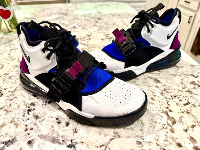 Men's Size M 8.0 (W 9.0) Adult Nike Air Max 270 React Shoes (Used)