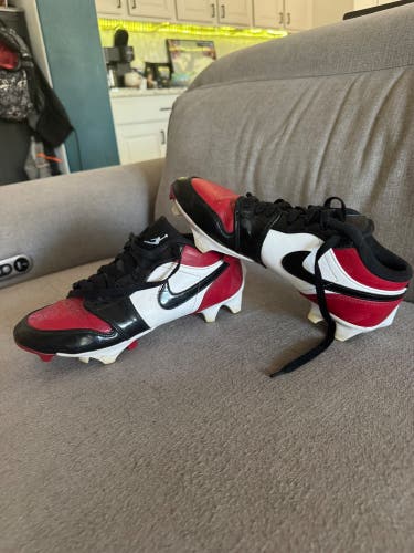 Men's 7Y (Big Kids / Youth) Air Jordan Low Top (Used)
