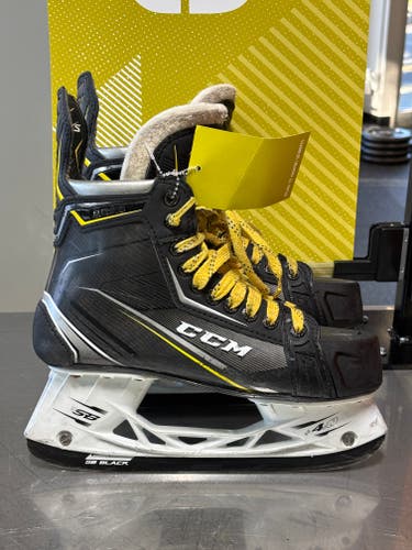 CCM Tacks 9070 Hockey Skates Size 6 (Used)