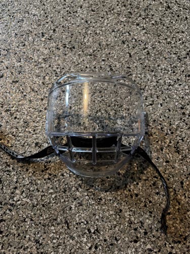 Small Bauer Prodigy Shield (Used)