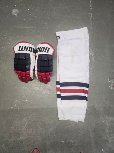 Jets Heritage Warrior Covert QR1 Gloves and Heritage Socks