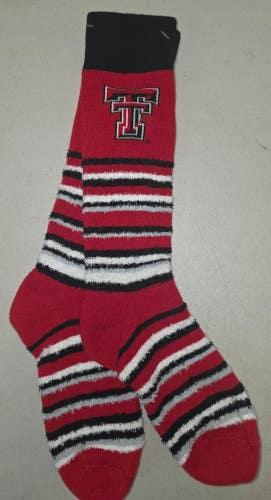 ST2 NCAA TEXAS TECH RED RAIDERS Crew Socks OSFM One Size Fits Most FREE SHIIPING