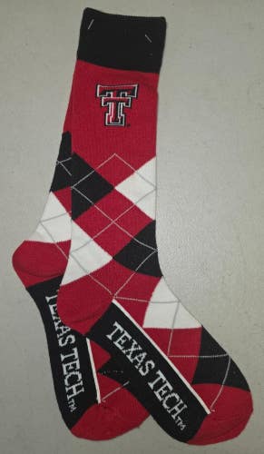 ST4 NCAA TEXAS TECH RED RAIDERS Crew Socks OSFM One Size Fits Most FREE SHIIPING