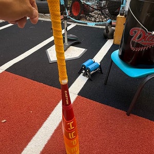 2025 Easton Hype Fire Composite USSSA Certified Bat (-8) 22 oz 30" Great Condition