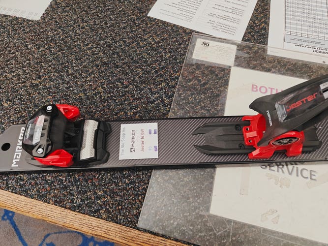 All Mountain Jester Ski Bindings 90 mm Brake Width Max Din 16 (New)