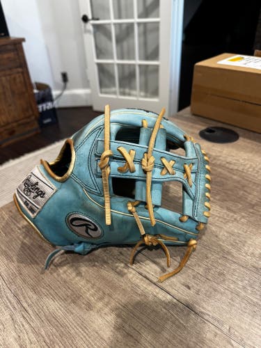 Rawlings Heart of the Hide RH Infield Baseball Glove 11.5" (Used)