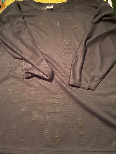 Black XL Men's Brad Hall CO. Ltd  Practice Hockey Jersey Made in Canada (Used)