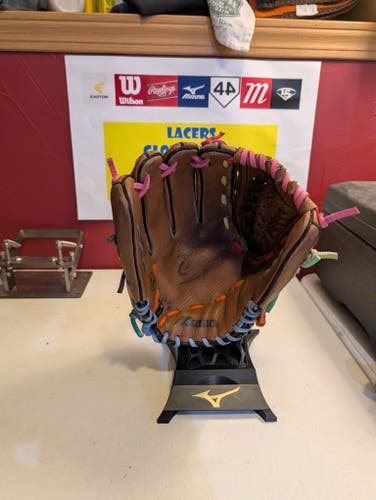 Infield LH Mizuno Prospect Baseball Glove 11.5" (Used)