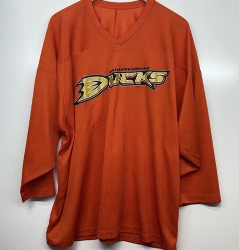 CCM Anaheim Ducks Practice Jersey Men’s XXL Vintage (Used)