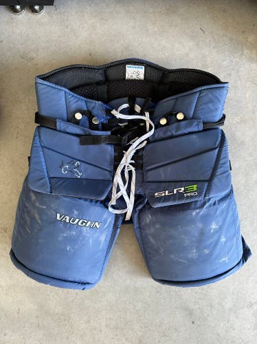 Senior Small Vaughn SLR 3 Pro Hockey Goalie Pants (Used)