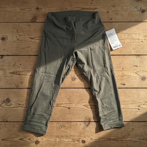 NWT Lululemon Align HR Crop 21 Leggings Grey Sage 12 Pilates Princess Athleisure