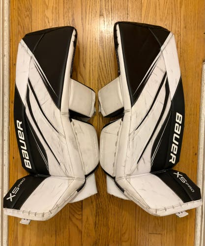 Small Bauer Vapor X5 Pro Goalie Leg Pads (Used)