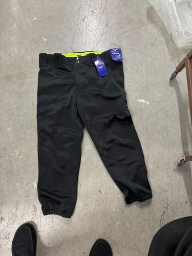 Black Women's Medium Adult Mizuno Game Pants (New)