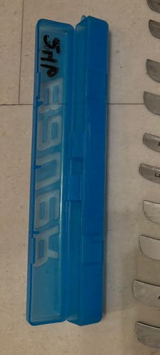 Bauer (Used) plastic steel runner case
