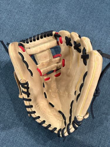 Rawlings Gold Glove Elite RH Infield Baseball Glove 11.25" (Used)