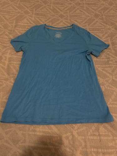 Time and Tru Women’s Medium Short Sleeve Shirt