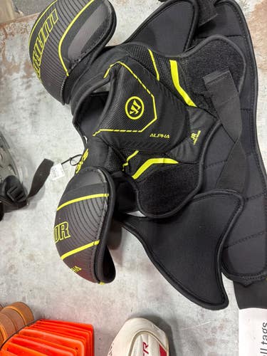 Used Warrior DX 5 Junior Shoulder Pads LG 11337-S000497580