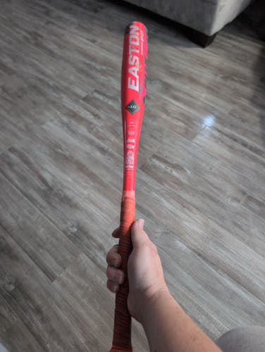 2025 Easton Pink Sapphire Alloy Bat (-10) 17 oz 27" (Used)