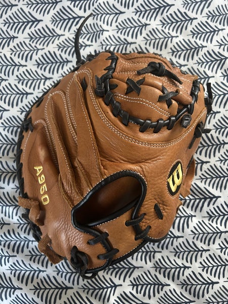 Wilson A950 RH Catcher's Baseball Glove 34" (Used)