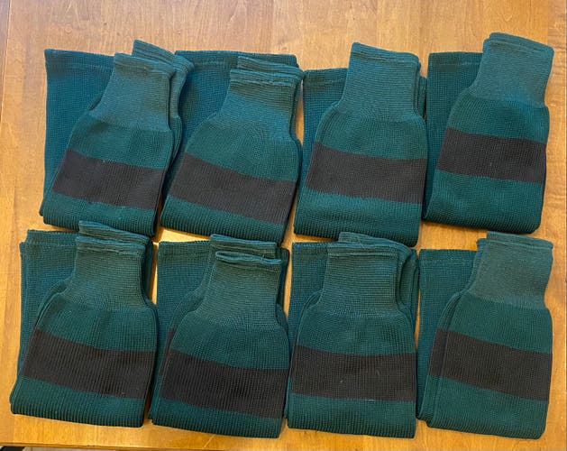 Ice Hockey Socks, Knit – Adult Small: 24"–26" Hunter Green, Black Strip