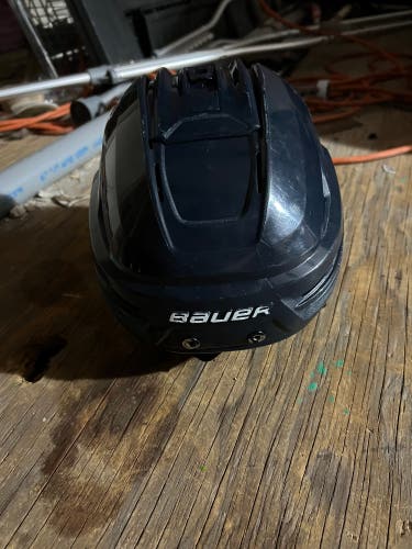 Small Navy Bauer Re-Akt 85 Helmet