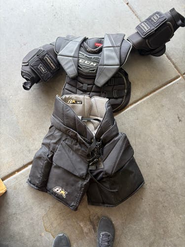 Small / Medium CCM Goalie Chest Protector (Used)